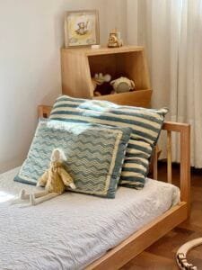 CAMA MAJA
